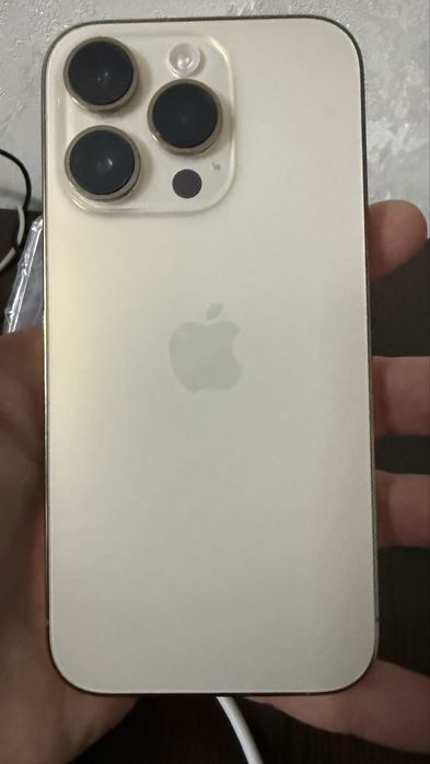 Ідеальний iPhone 14 Pro 256Gb Gold Neverlock, фізична сімка