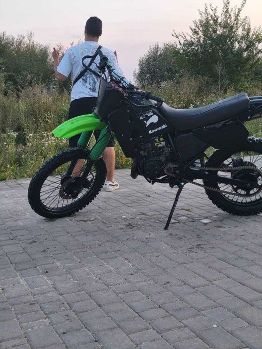 Kawasaki кмх 125