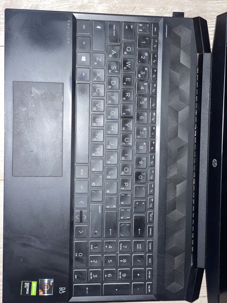 Продається HP Pavilion Gaming Laptop 15 - ec0000ua