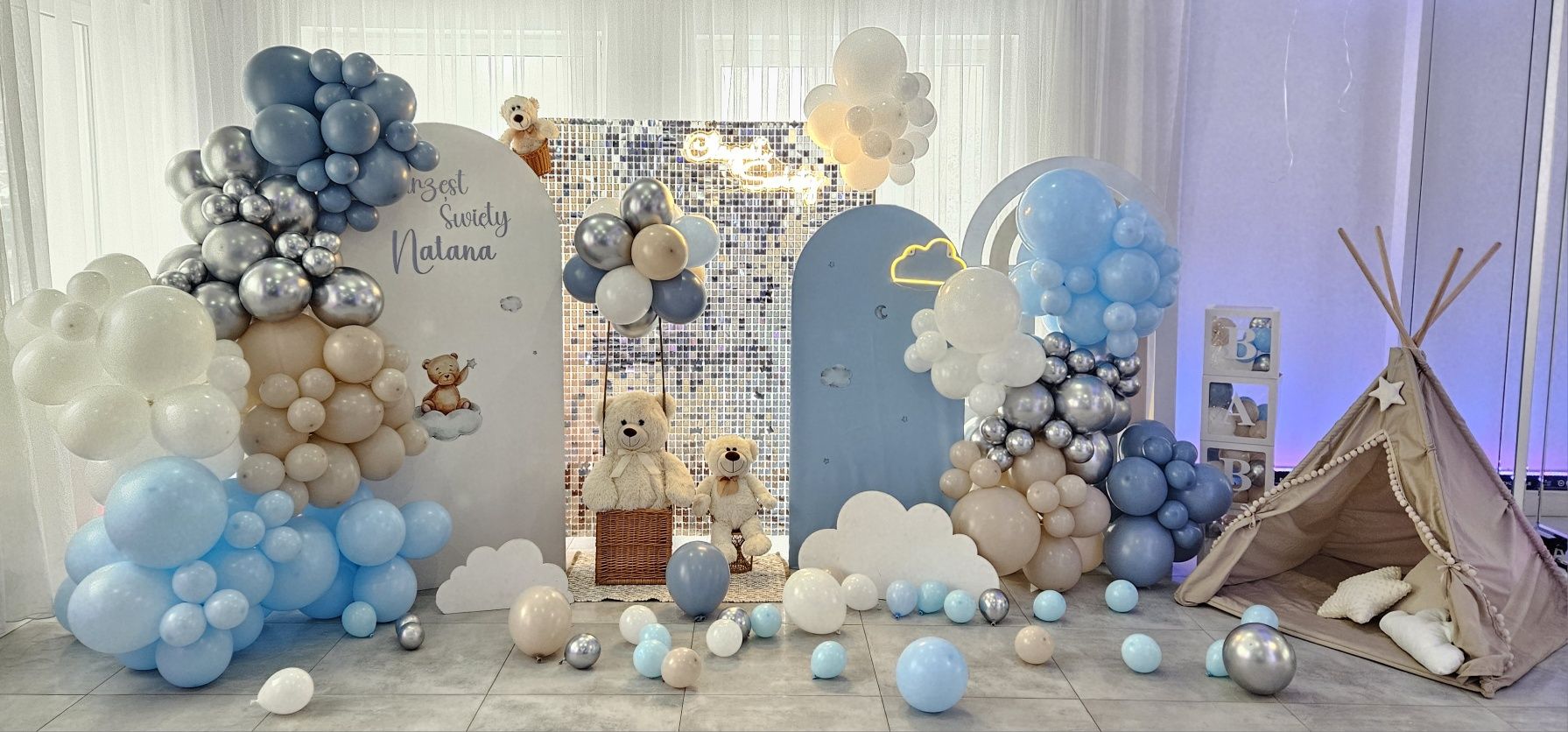 Ścianka dekoracja balony