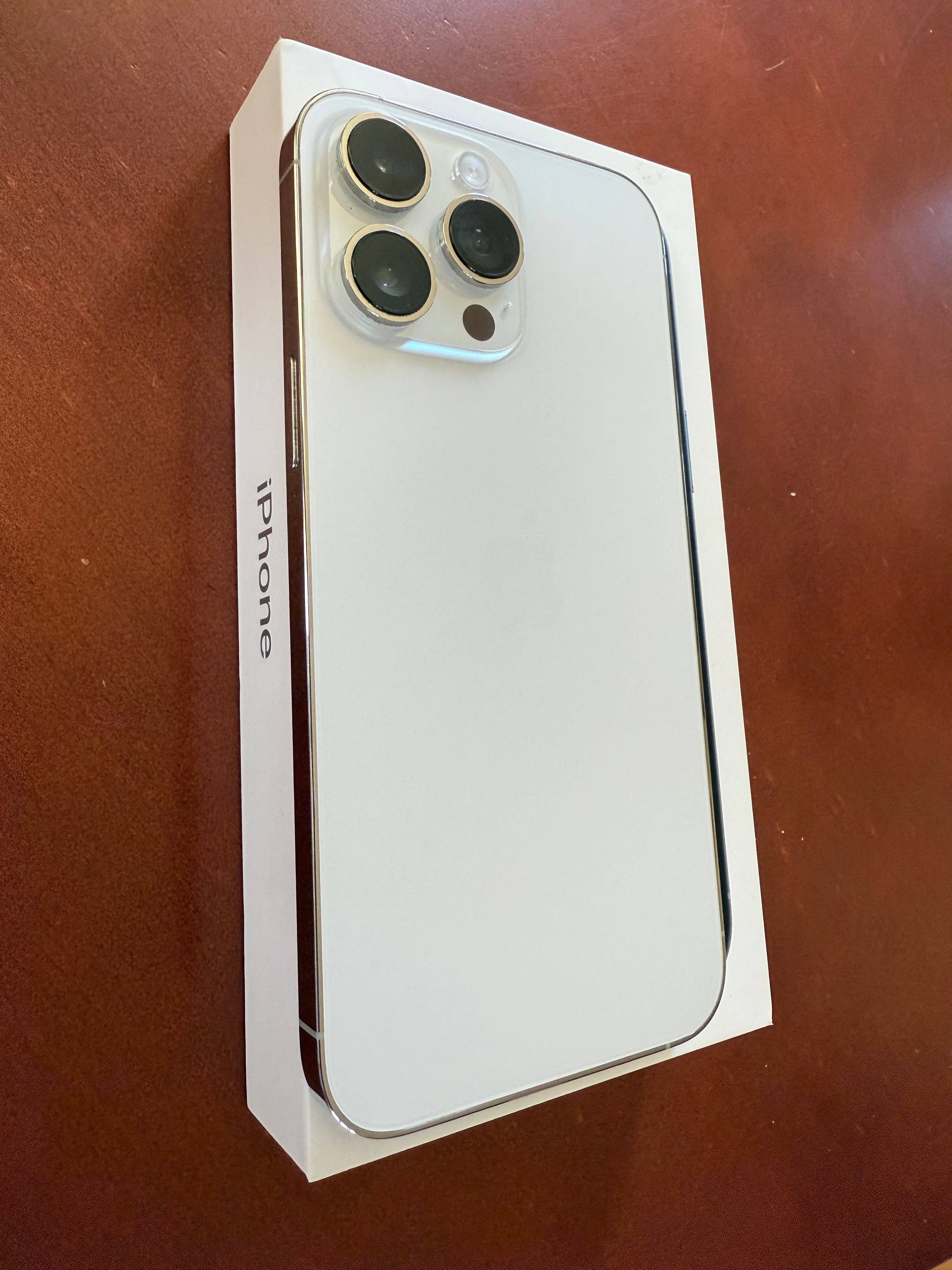 iPhone 14 Pro Max