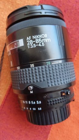 Nikon AF Nikkor 28-85mm macro