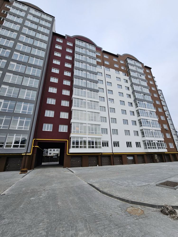 1 кімнатна в зданому будинку вул. Височана 18