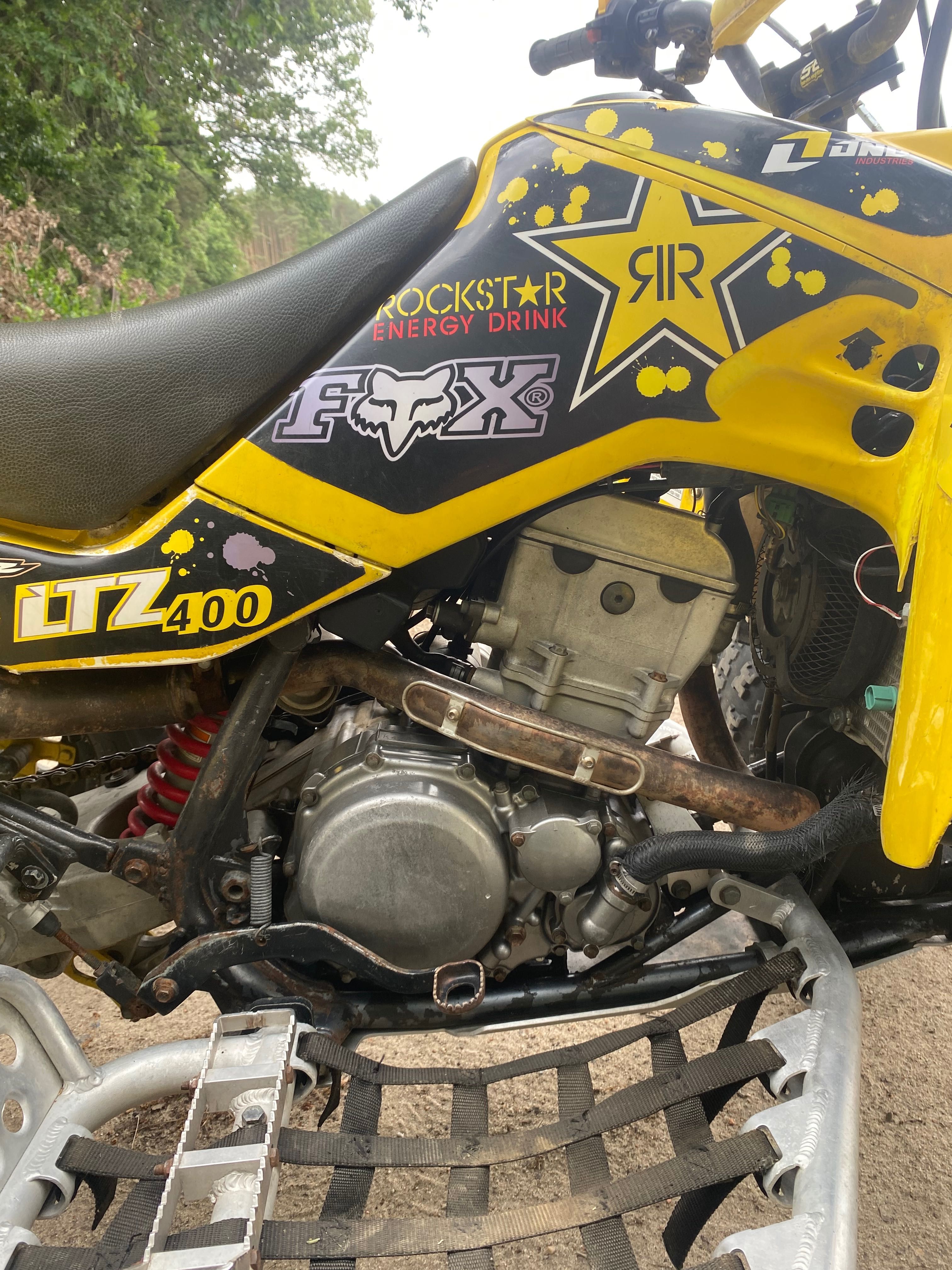 Suzuki LTZ 400 – Sportowy quad gotowy do jazdy!