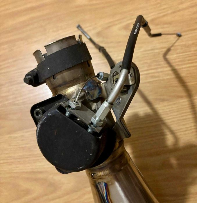 Ponteira ORIGINAL GSXR 1000 K5/K6