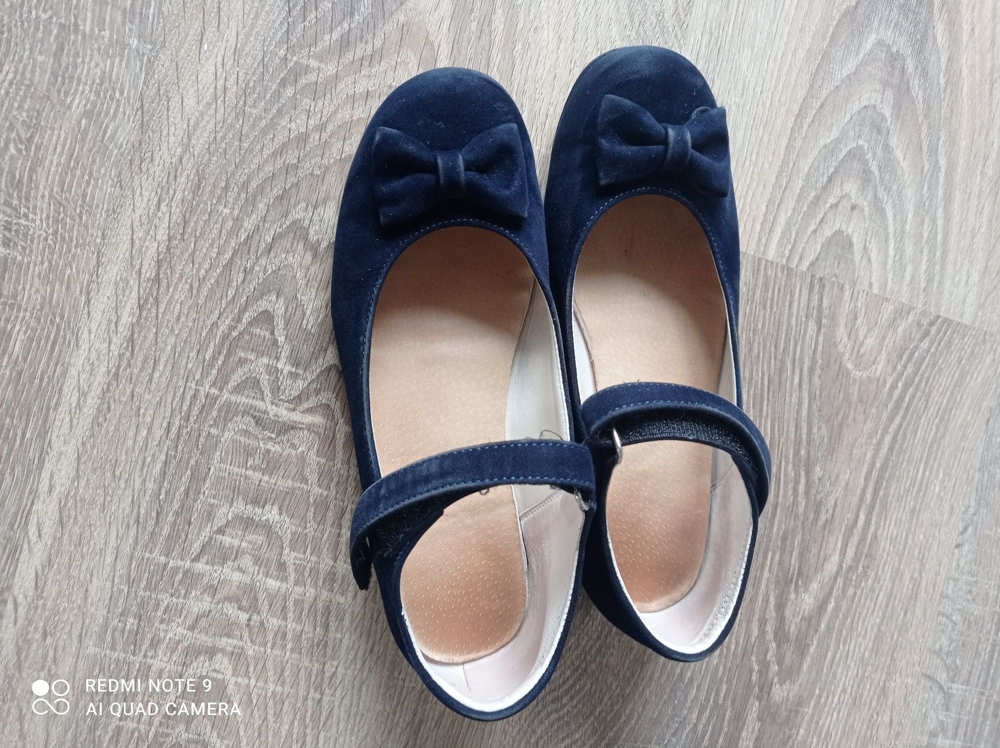 Eleganckie buty dla dziewczynki, rozmiar 33