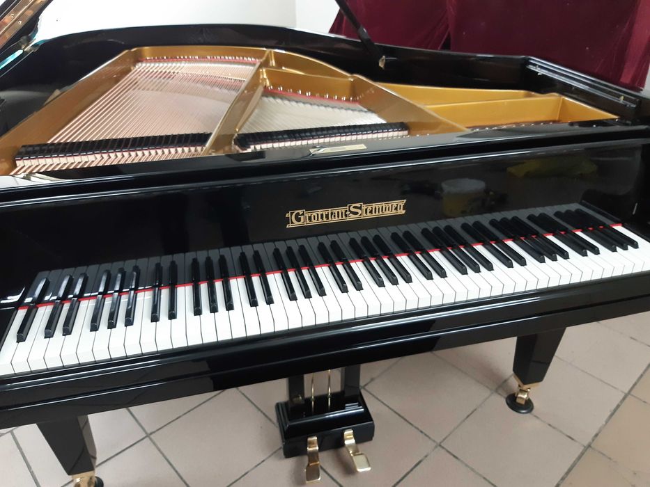 Grotrian Steinweg