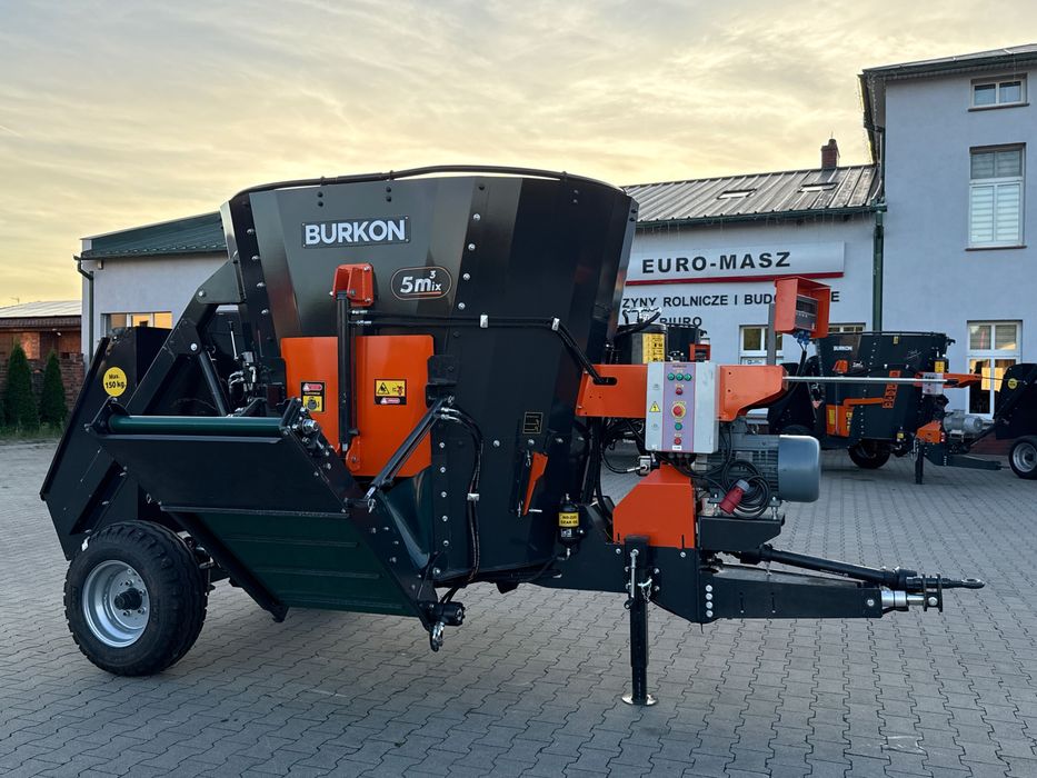 Paszowóz wóz paszowy mieszalnik pasz Burkon 5 m³ nowy