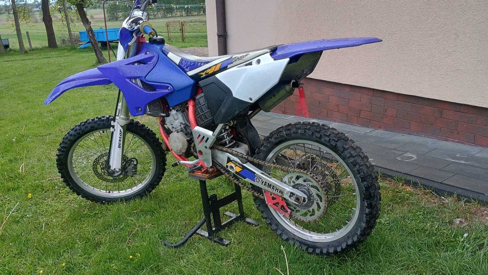 Yamaha yz 125 po remoncie!(udowodniony) FMF(zamiana)