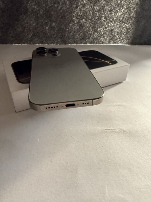 Iphone 16 Pro Max 512GB Natural titanium (Aceito retomas)