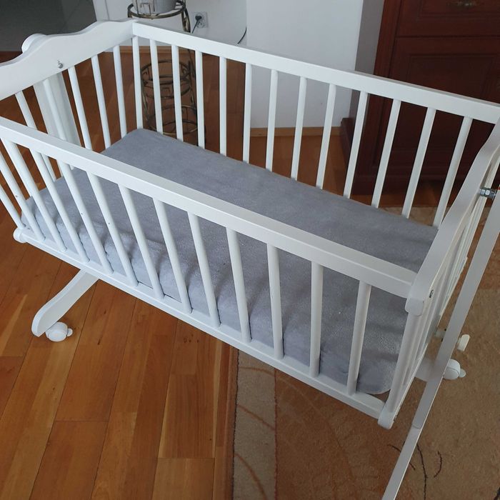 Kołyska - łóżeczko dziecięce białe