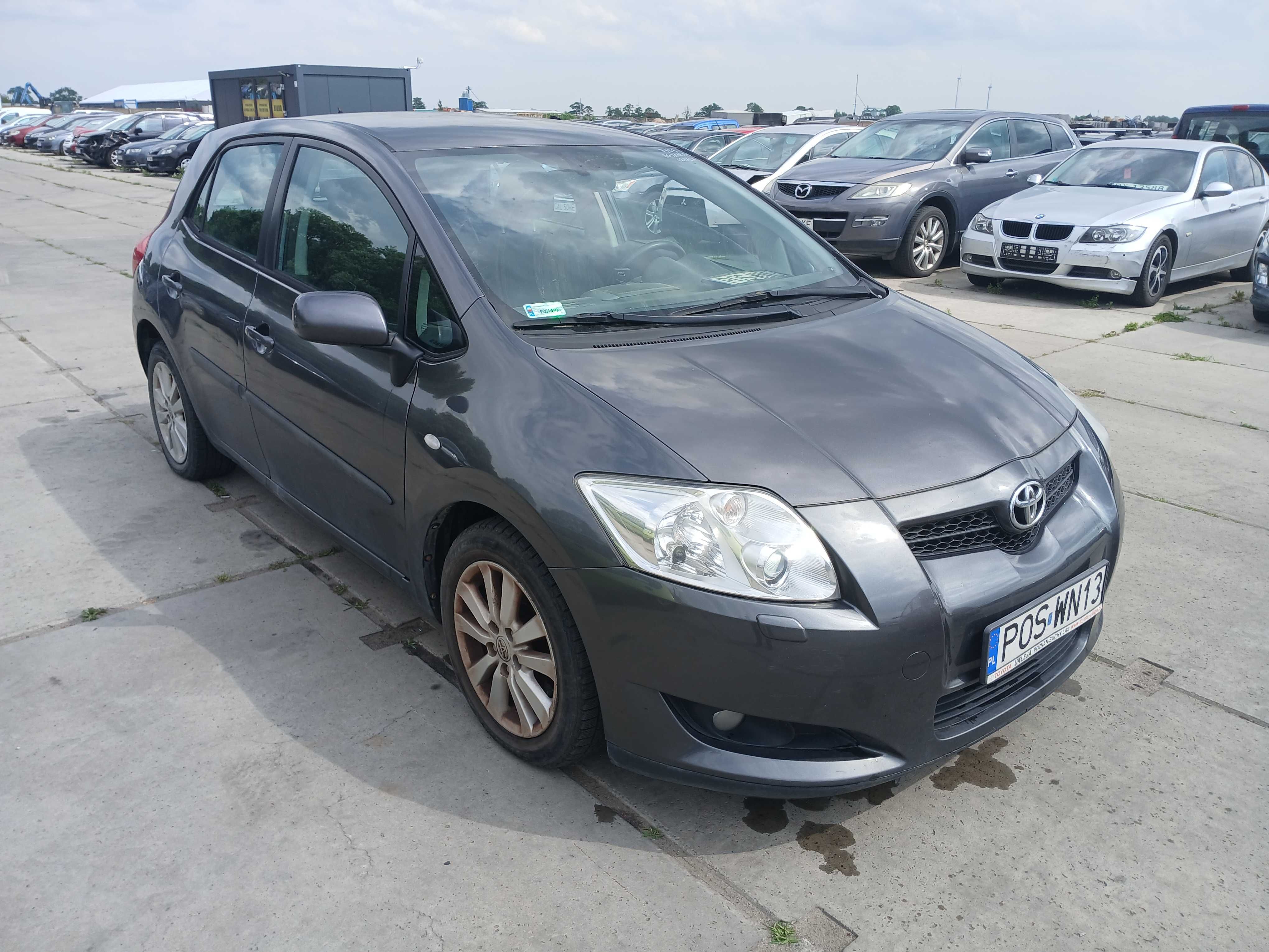 Toyota Auris 2,0 D4D (126Km),Klima, Alusy,