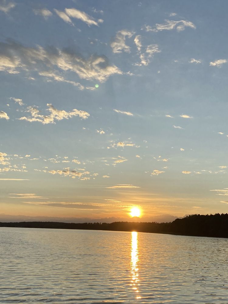 Domek całoroczny z widokiem na jezioro . Mazury