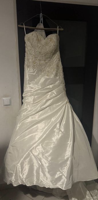 Suknia ślubna od projektanta Benjamin Roberts