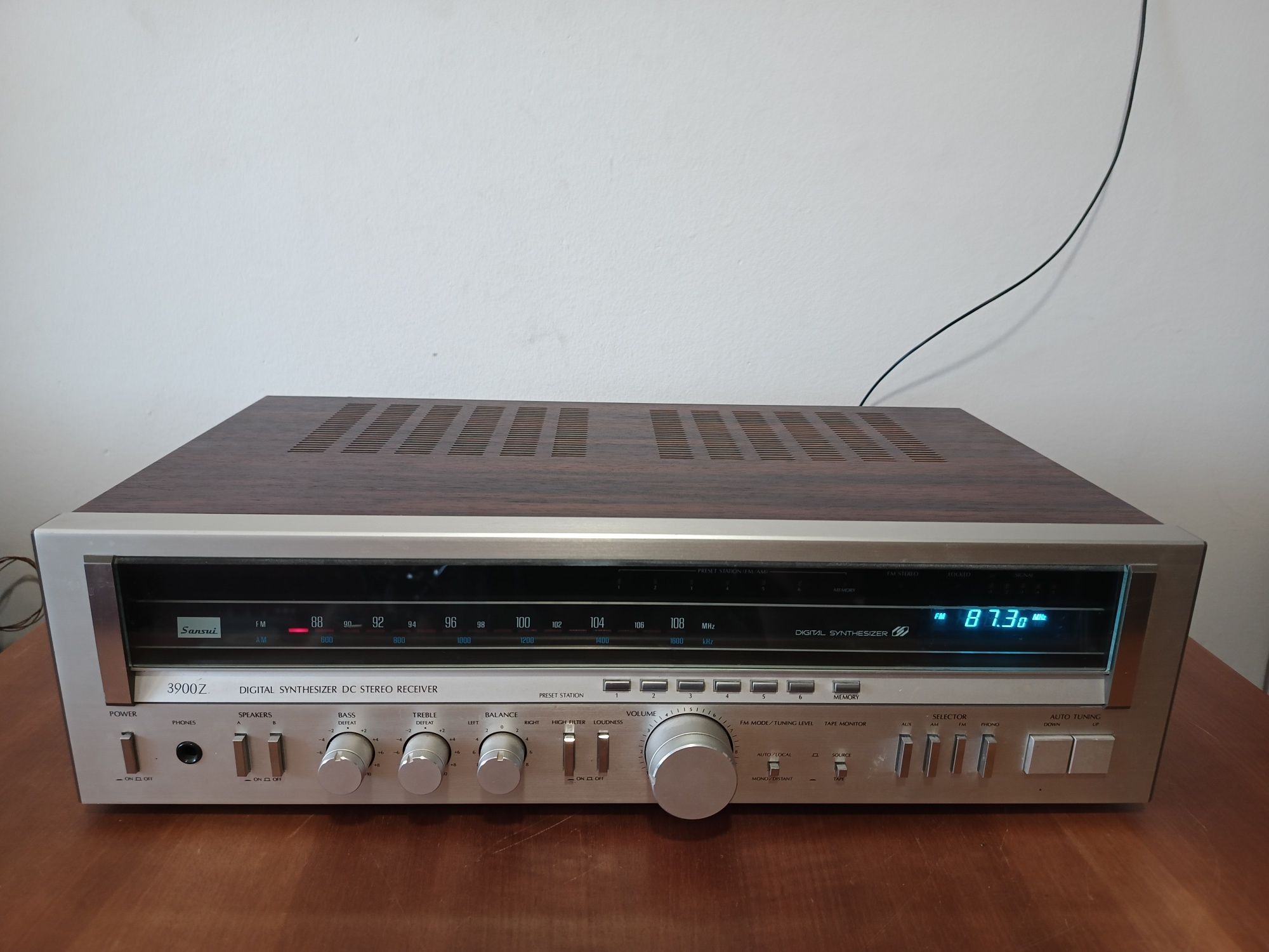 Amplituner SANSUI  3900 Z