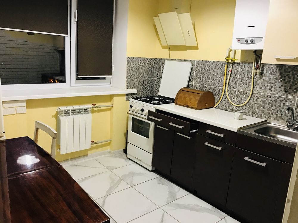 Продам 2-кімнатну квартиру на проспекті Миру