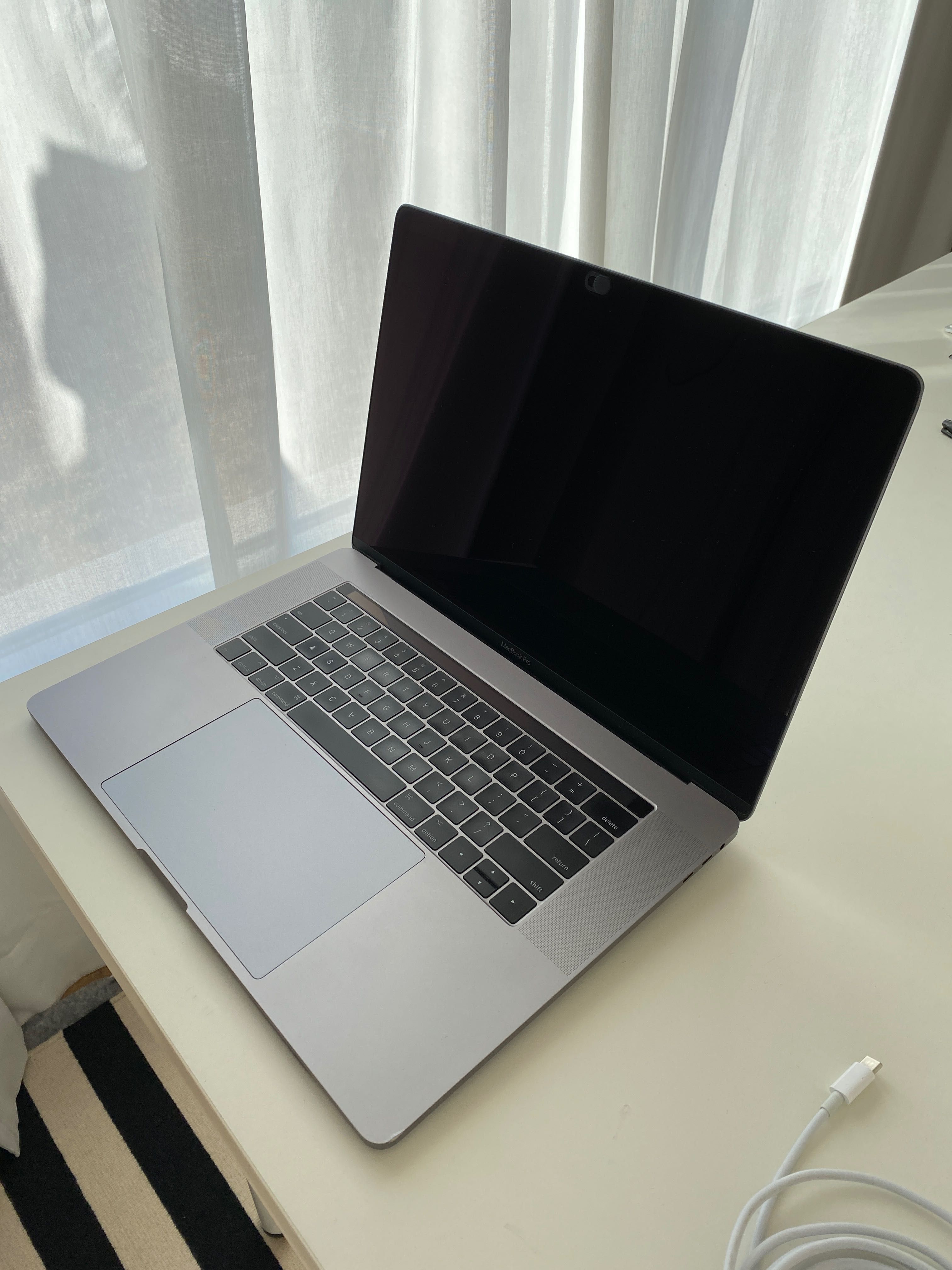 MacBook Pro (15 polegadas, 2017)