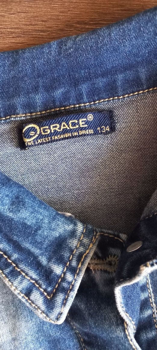 Куртка джинсовая в идеальном состоянии
