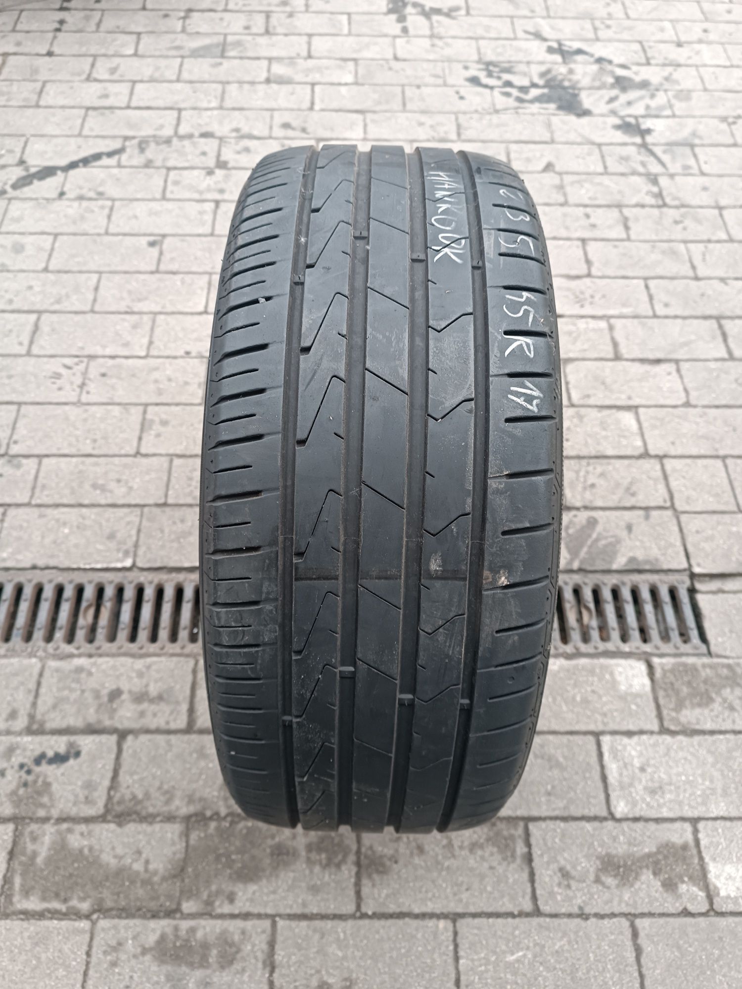 235/45R17 Hankook Ventus Prime 3  97W