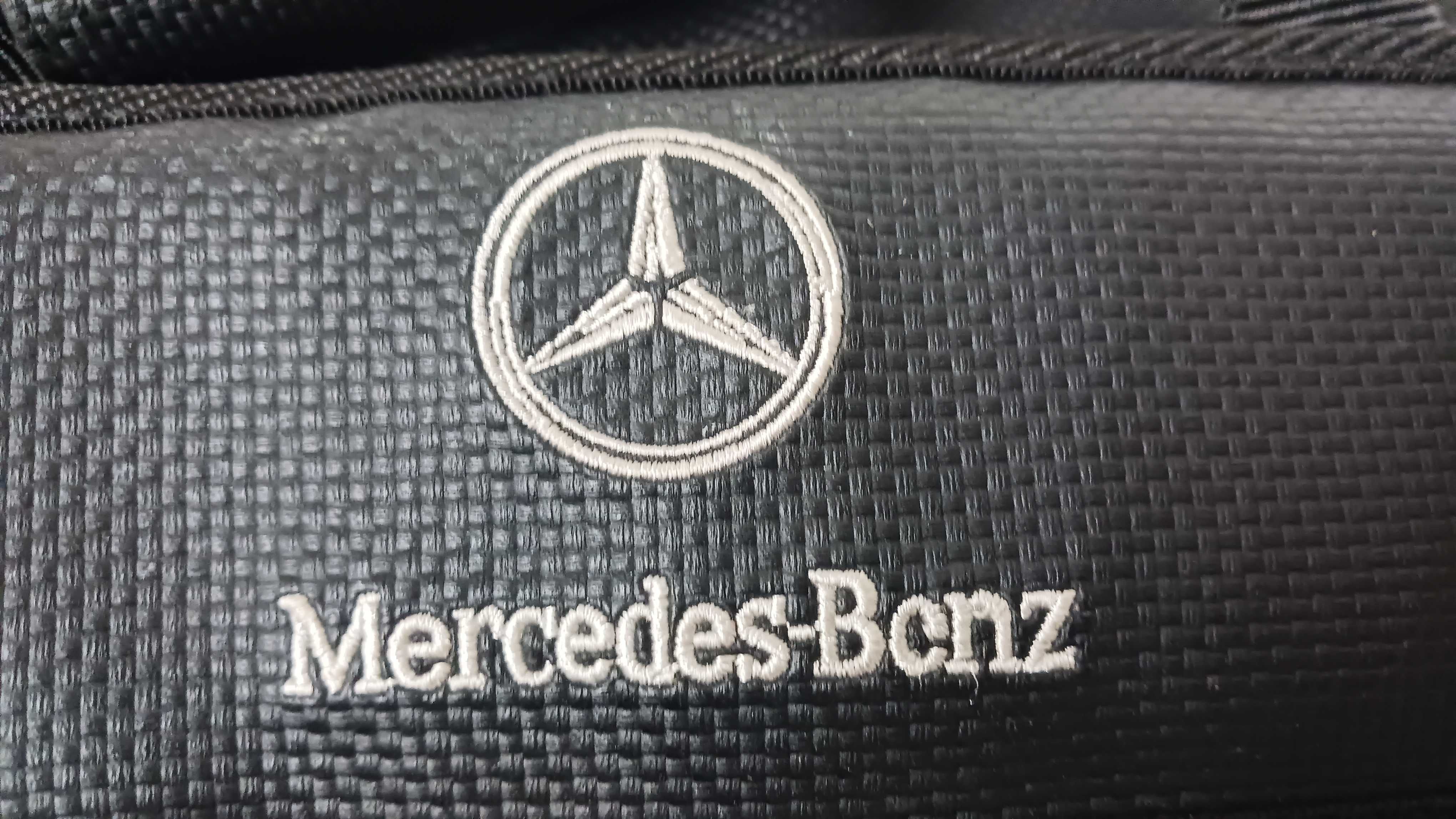 Mochila / saco de viagem ou desporto  da marca Mercedes  nova.