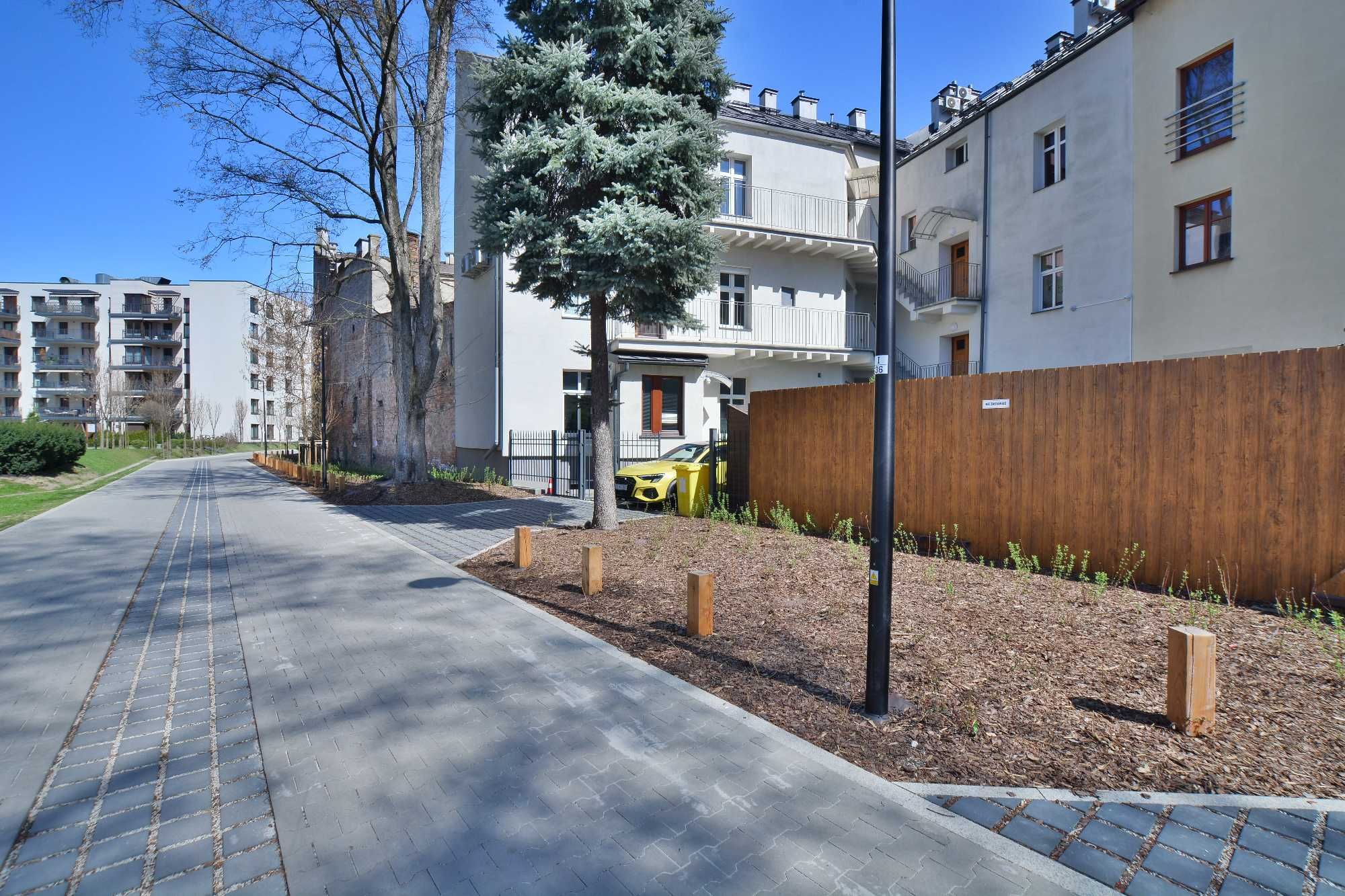 Apartament z JACUZZI  na doby w Krakowie - 1km-KAZIMIERZ, 2 km- RYNEK