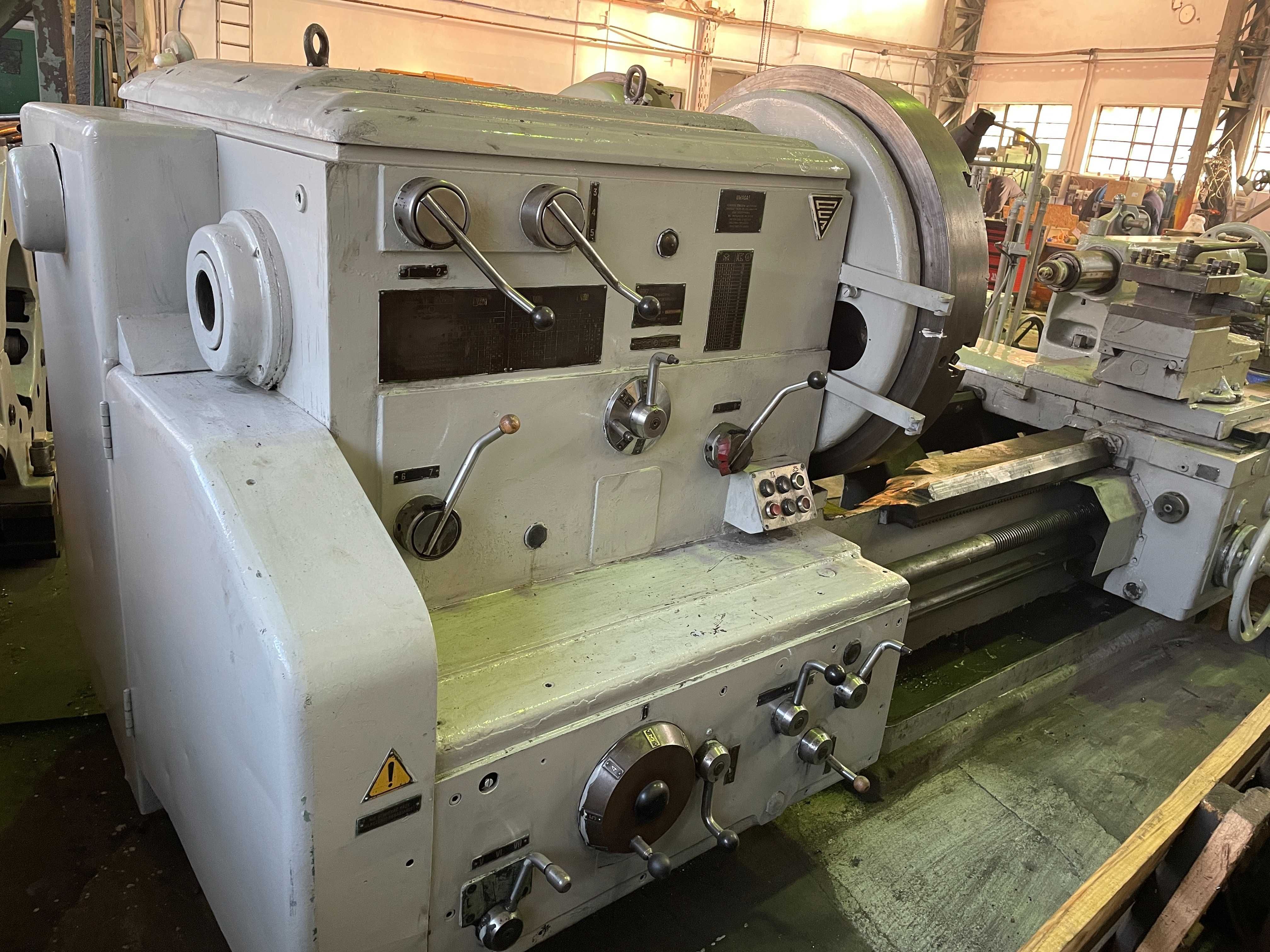 Tokarka Uniwersalna X14-22M