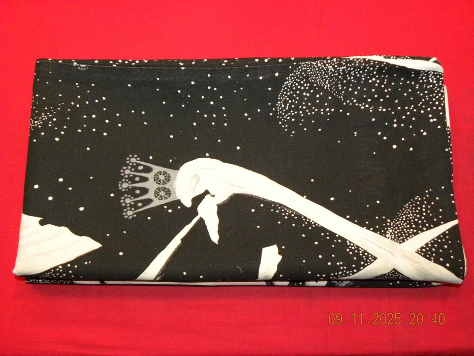 2 poszwy na poduszkę z motywami łabędzi; bawełna; 70x75 cm