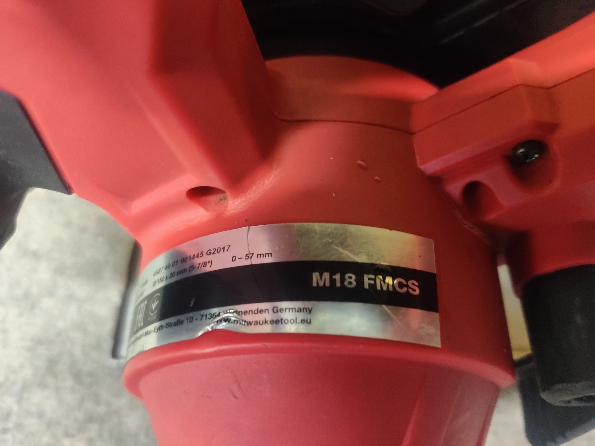 Piła do metalu Milwaukee M18 FMCS