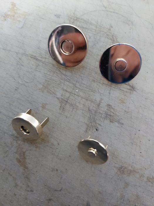 Malas carteiras, ferragem diversa