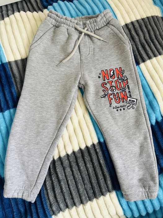 Спортивные штаны с начесом турция