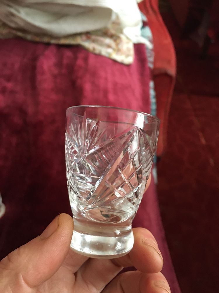Продам хрустальные рюмки, стопки