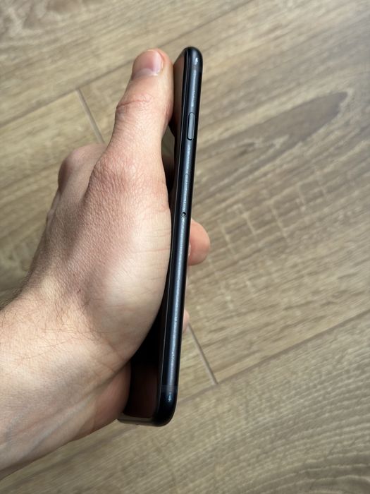 АКБ 100% Гарний Apple iPhone SE 3 64 2022 Midnight Neverlock