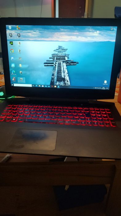 Lenovo Y700-15ISK