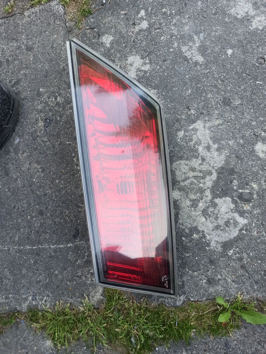 Lampa tylnej klapy honda Civic ufo