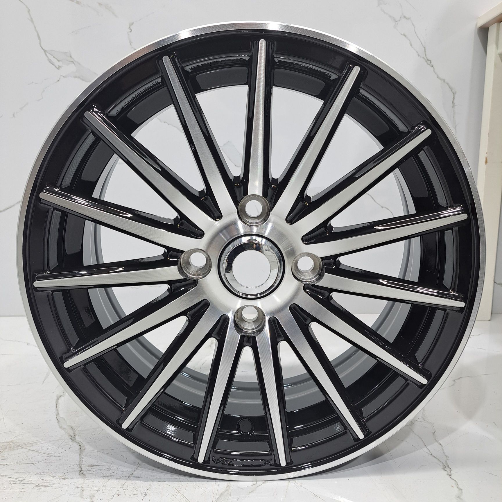 Jantes 14" LOOK Vossen Citroën C1 Peugeot 107 Toyota Aygo 4x100