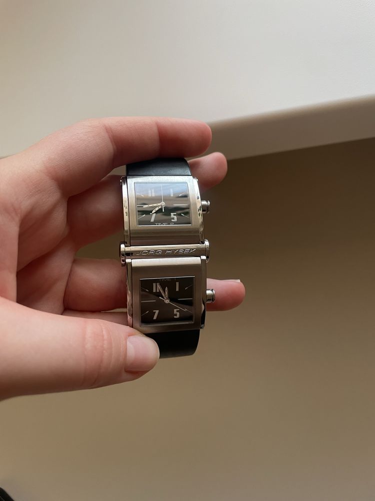 Jorg Hysek Dual Time Traveller