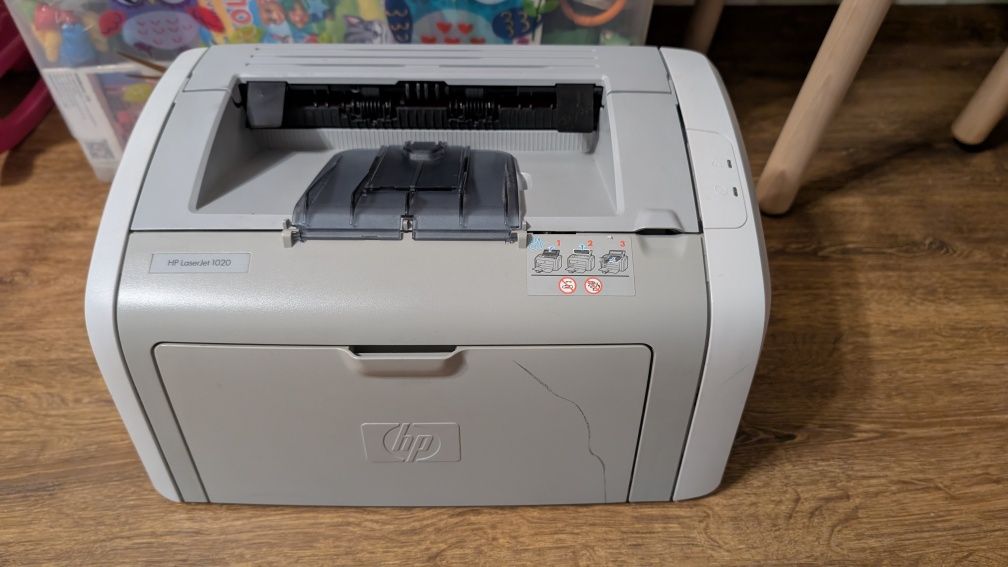 Принтер HP Laserjet 1020