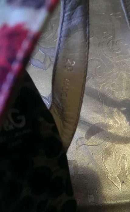 Взуття жіноче D&G.