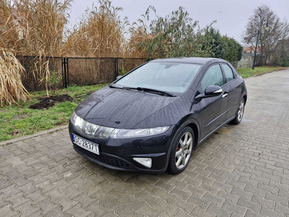 Honda Civic VIII 1.8 i-VTEC 140KM, bardzo dobry stan techniczny