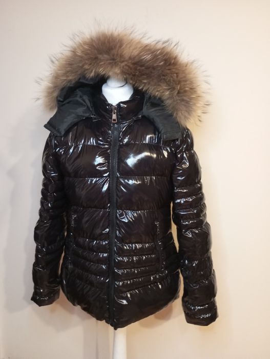 Damska puchowa pikowana kurtka z kapturem -Moncler