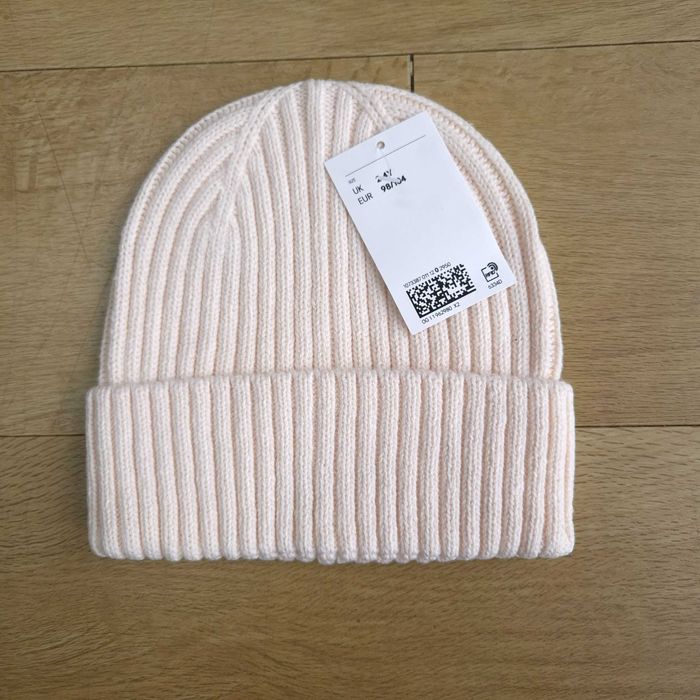 Нова шапка H&M на 2-3-4 роки, 98 104 см.  молочна демі осінь біла