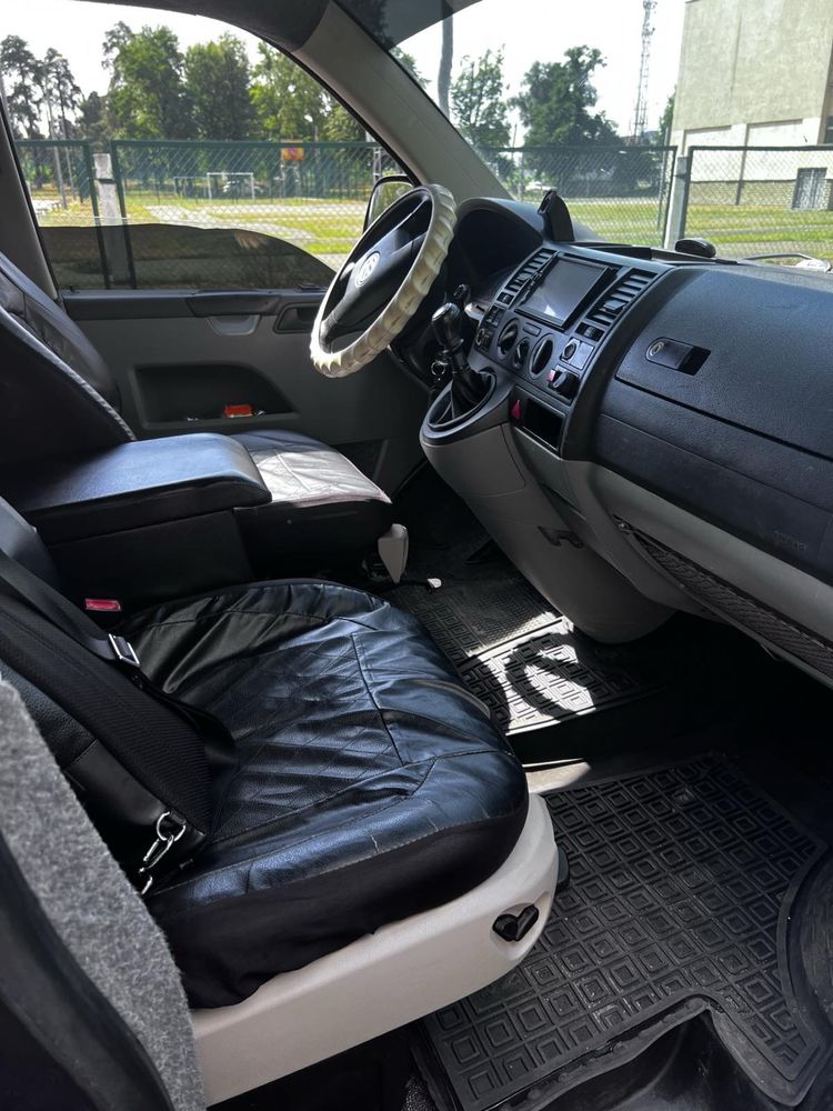 Аренда Volkswagen Transporter T5 груз/пас. 600 грн/доба