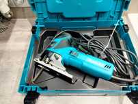 Wyrzynarka Makita 4351FCTJ