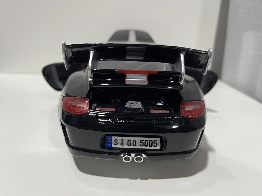 Porsche 911 GT3 RS 4.0 1:18 (Descrição)