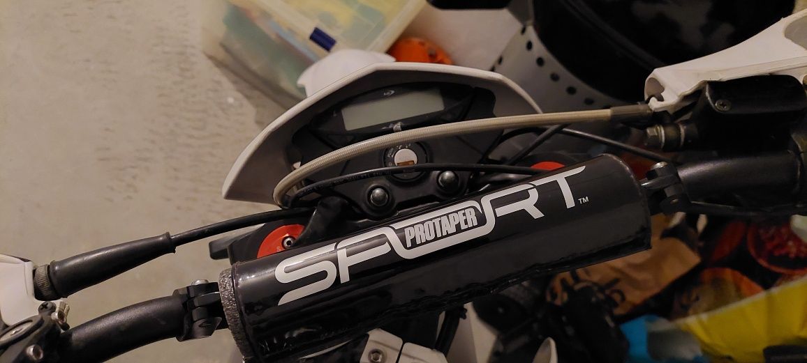 AJP PR3 125 Enduro