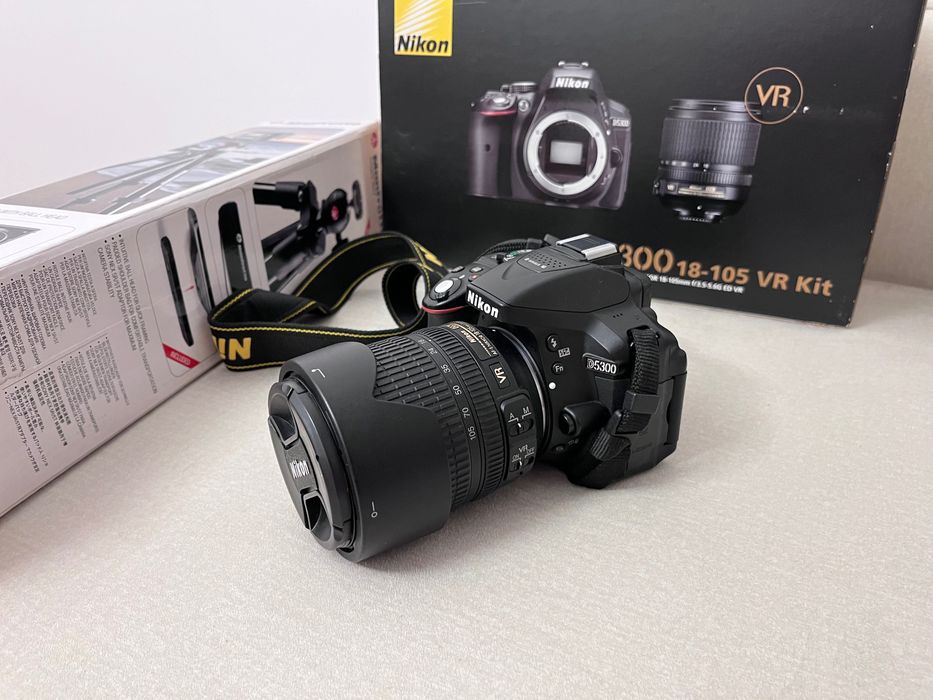Aparat Nikon D5300  jak nowy 18-105mm