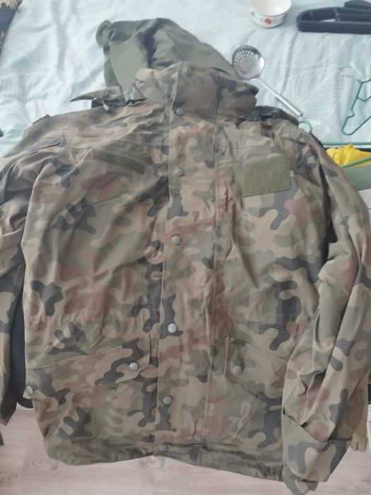 Kurtka wojskowa. Oryginał MON. Gora-tex. Rozmiar L