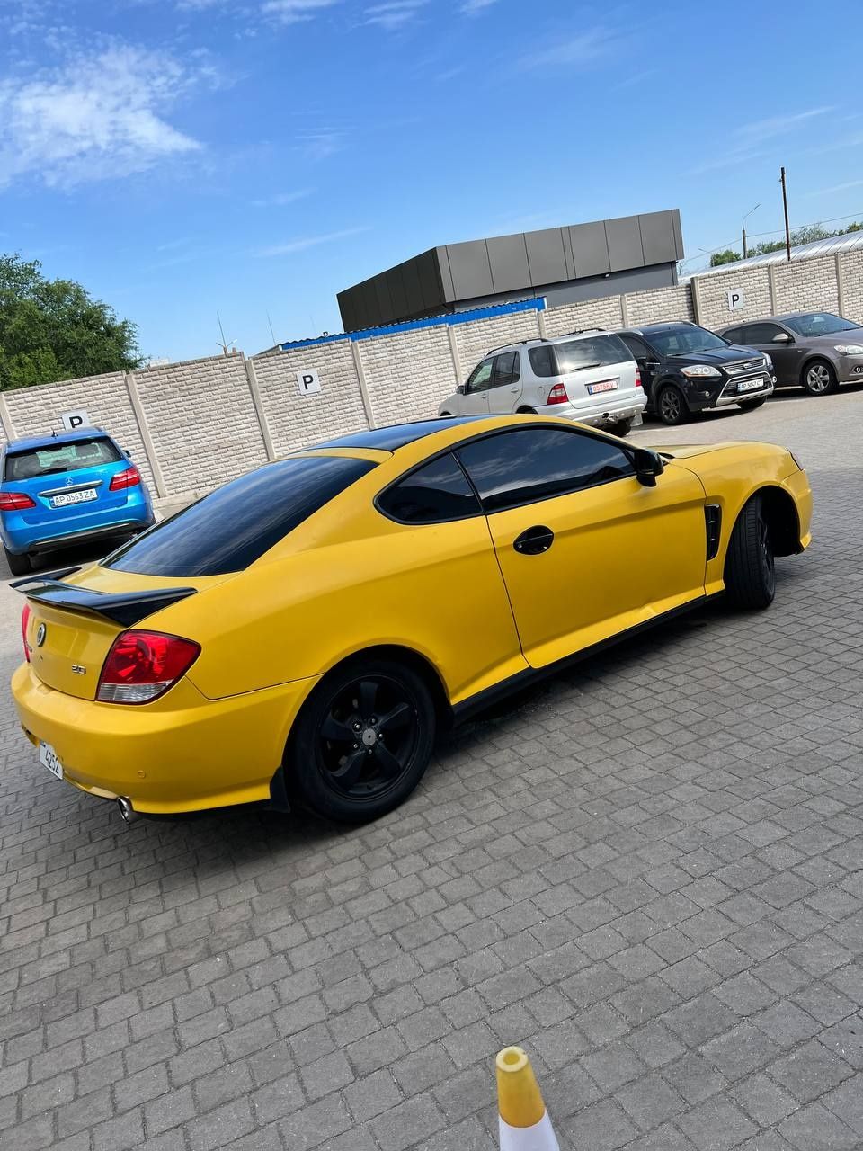 Срочно авто купе для ЗСУ торг Hyundai Tiburon Coupe