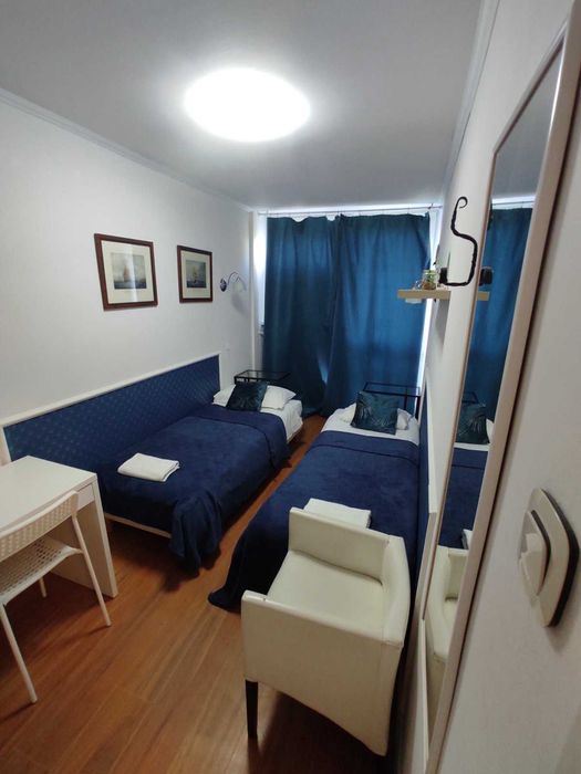 Pokój/apartament w  centrum,  Dw Centralny  TANIO