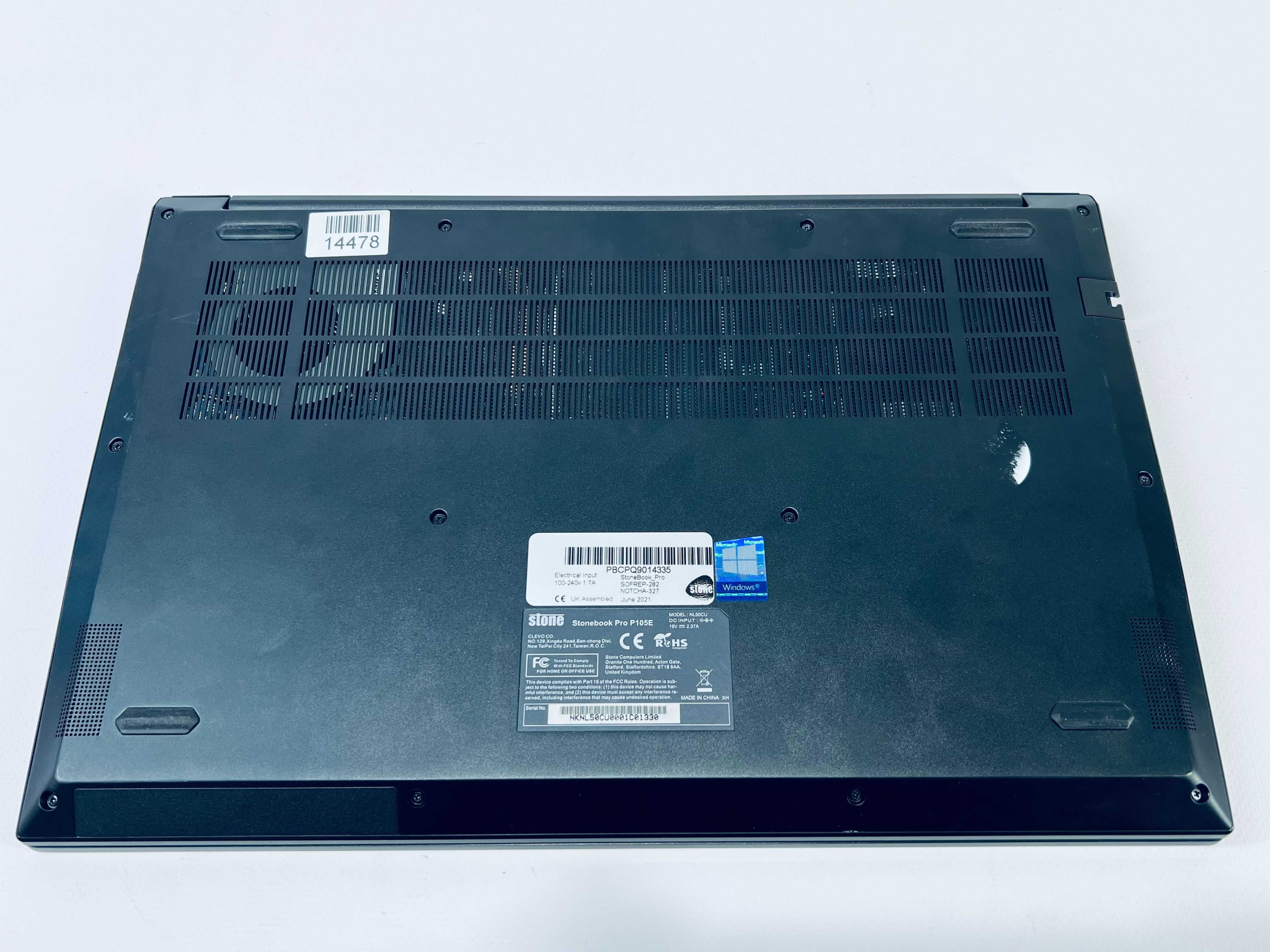 Stonebook Pro P105E / i5-10210U / 8GB / 256 GB 15.6 TN HD 1920x1080